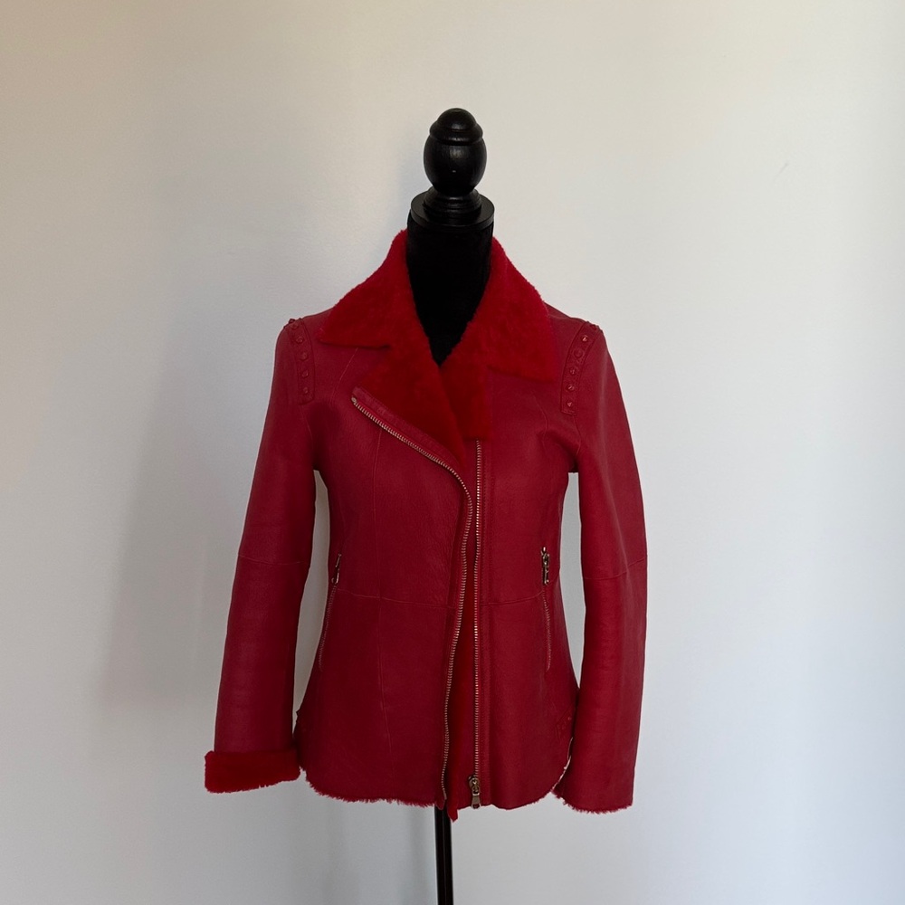 Sheepskin Women's Jacket size S perfect for Valentine's Day!